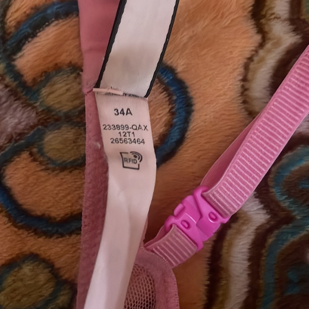 Pink VS push-up bra - Picture 3 of 4